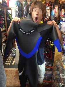 REVOLUTION NEPTUNE CROSS HEAT