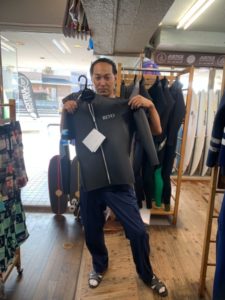 ウェットスーツ　レボ　ユニボーダー フロントジップ ロングジャケット