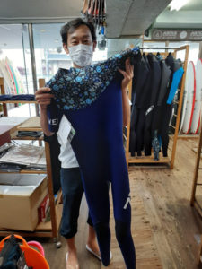 SEVENウエットスーツ