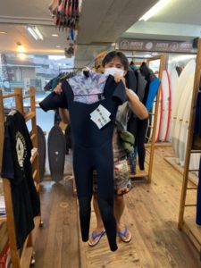 ウェットスーツ　レボリューション キラー限定　フロントジップ シーガル