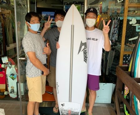 サーフボード　ジャスティス　ヴァンクシーシェイプ　アフロディーテ