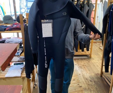 ウェットスーツ　BEWET フリーショルダー　ジャーフル