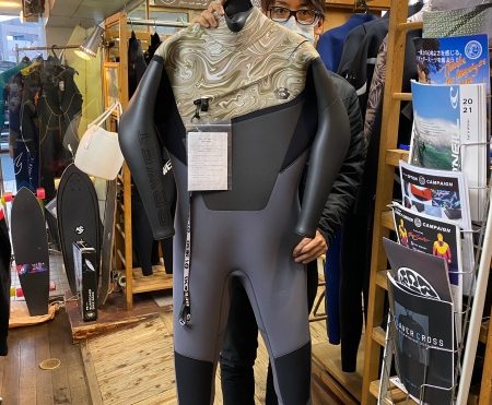 ウェットスーツ　BEWET　フリーショルダー　セミドライ