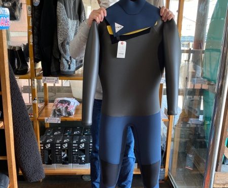 ウェットスーツ　スタンド　スラントジップレス セミドライ