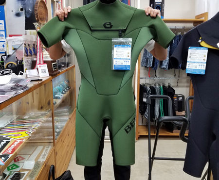 ウェットスーツ　スプリング　ビーウェット
