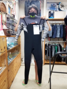 ウェットスーツ　ビーウェット　ジャーフル　ブースト