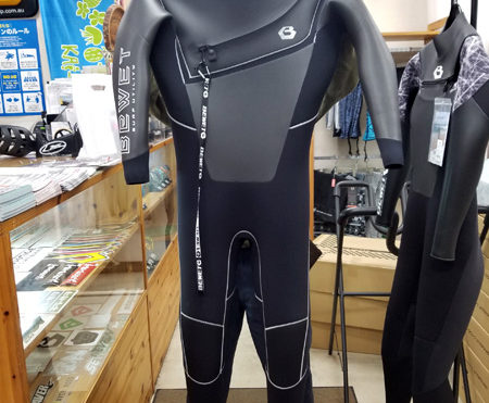 ウェットスーツ　セミドライ　ビーウェット