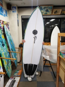サーフボード　ジャスティス　ラプター２