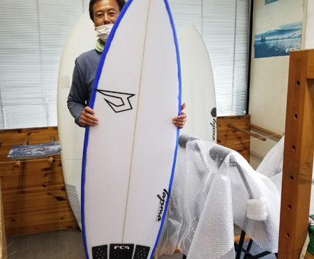 サーフボード　ジャスティス　エイティーズ