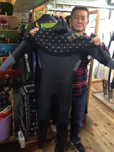 REVOLUTION SHELL GIGA