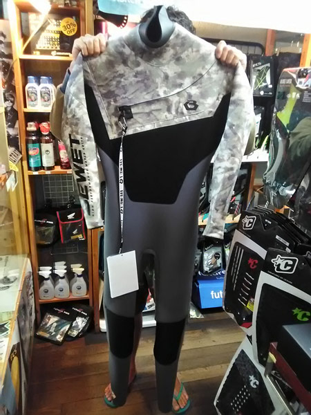 ウェットスーツ　ビーウェット　bewet　フリーショルダー　フルスーツ