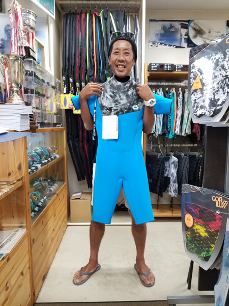 ウェットスーツ　ビーウェット　スプリング　フリーショルダー