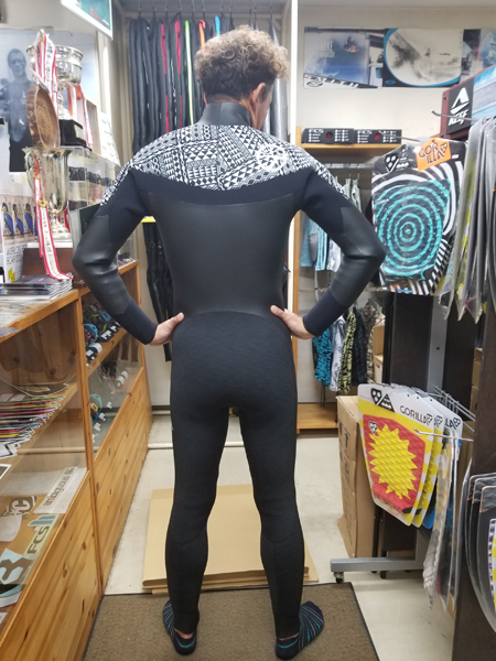 ウェットスーツ　セミドライ　セブン　シェル