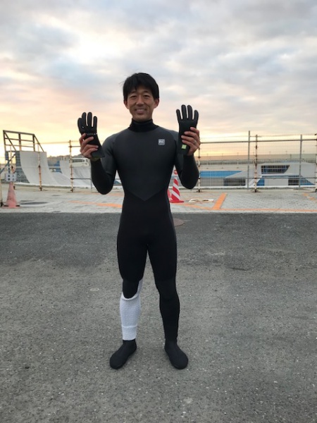 ウェットスーツ　レボリューション キラー限定　セミドライ