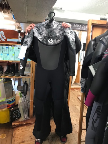 ウェットスーツ　BEWET インフィニティ　キラー限定