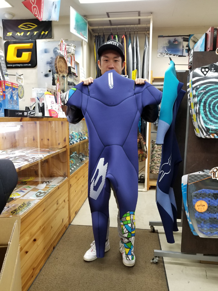 ウェットスーツ　ビーウェット　モーメント　シーガル