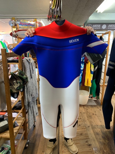 ウェットスーツ　セヴン　ライトシェル