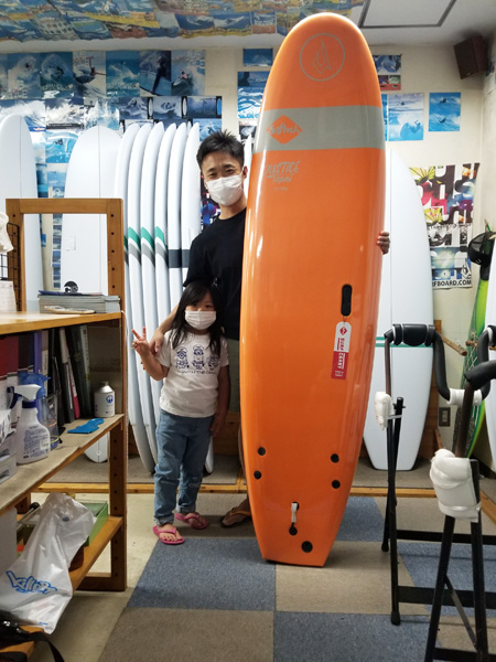 サーフボード　スポンジボード　初心者ボード