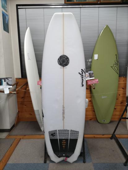 中古】JUSTICE surfboard BARRACUDA model(5'5×20