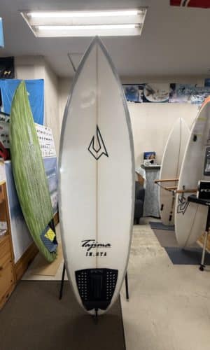 【中古】JUSTICE  surfboard INSTA model(5'11 × 20 3/4 × 2 9/16) T489